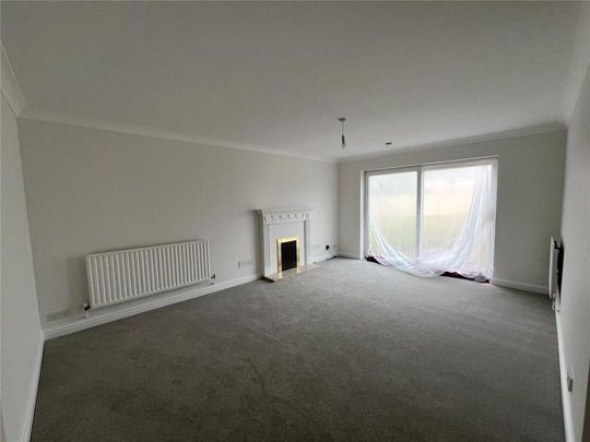 5 bedroom detached house to rent - Photo 1