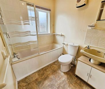 1 Bedroom Flat to Rent in Guilford Mews, Rothwell, Northants, NN14 - Photo 4