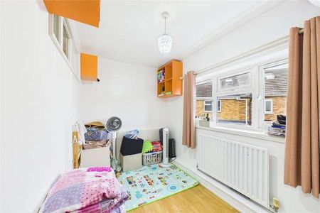 Gloucester Road, Maidenhead, Berkshire, SL6 - Photo 2