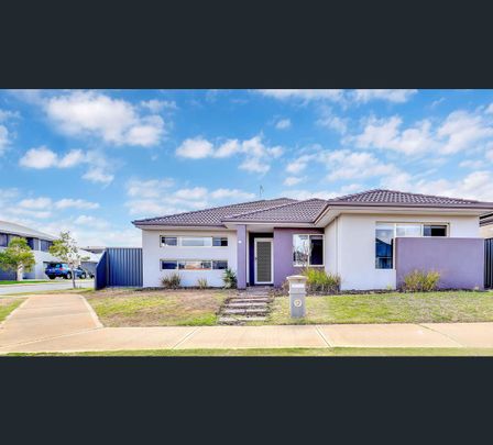 16/135 Challis Rd, Seville Grove, WA 6112 - Photo 1