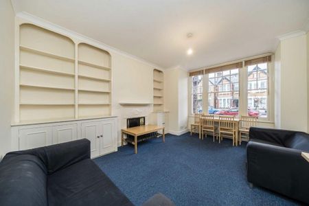 3 bedroom flat to rent - Photo 5