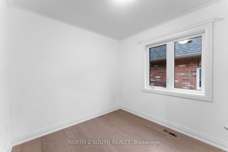 For Lease - 27 Virro Court, Vaughan, Ontario - Photo 2