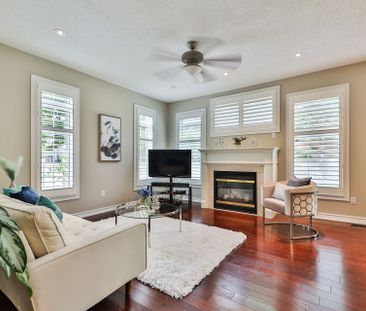 For Lease - 2435 Valley Forest Way, Oakville, Ontario - Photo 2