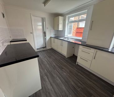 3 bedroom house to rent - Photo 4
