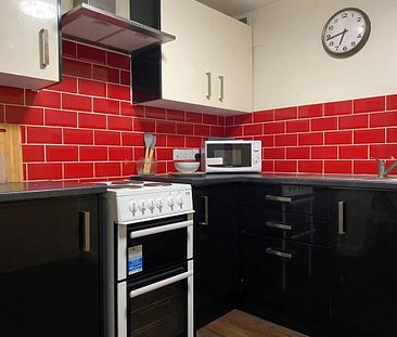 4 Bed - Flat 2, Cathedral Court â€“ 4 Bed - Photo 6