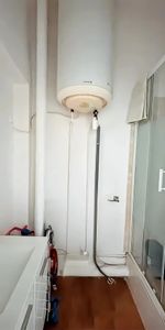 Location Appartement 1 pièce 17m² NIMES 30000 - Photo 3