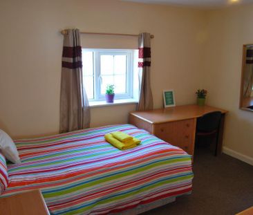 1 bedroom in a house share to rent - Photo 5