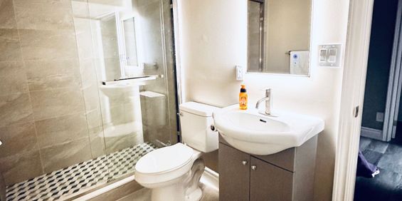 For Lease - 30 Marowyne Drive Unit# Room 1, Toronto, Ontario - Photo 3