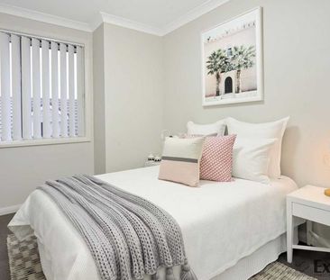 1/22 Canberra Street, Oxley Park NSW 2760 - Townhouse For Rent | Do... - Photo 1