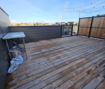 For Lease - 736 Mishi Private, Manor Park - Cardinal Glen and Area,... - Photo 4