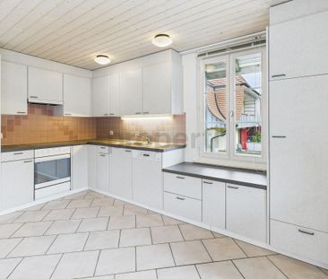 Generous 4.5-room apartment in the heart of Langnau im Emmental - Photo 4