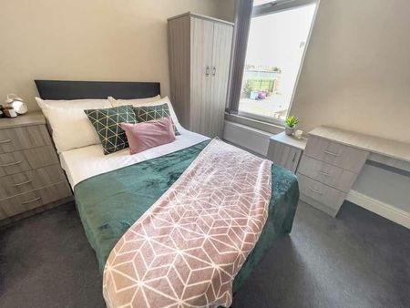 Fell Street, L7 - Photo 2