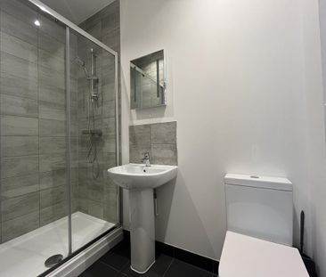 2 bedroom apartment to rent - Photo 5