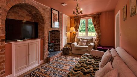 Castle Cottages - Photo 3