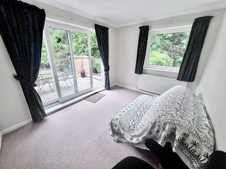 3 bedroom apartment to rent - Photo 5