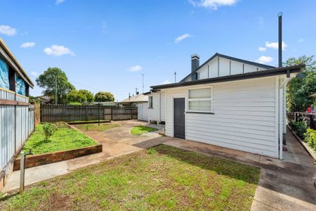 171 Holberton Street, NEWTOWN - Photo 4