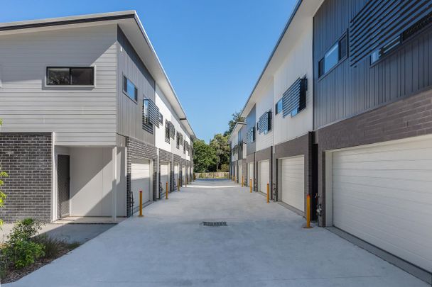 Private, Practical Living in a Quiet Loganholme Pocket - Photo 1