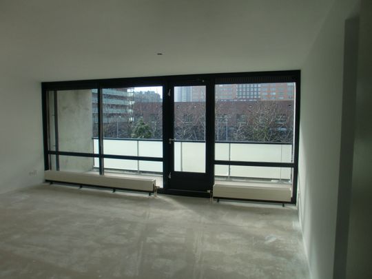 Te huur: Louis Pregerkade 484 - Photo 1