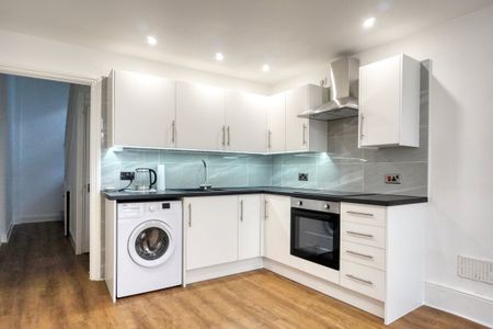 Bourne Street, Eastbourne, BN21 - Photo 5