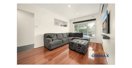 Modern Comfort in a Prime Albion Location - Photo 2