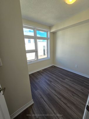 For Lease - 1573 Rose Way Unit# 120, Milton, Ontario - Photo 1