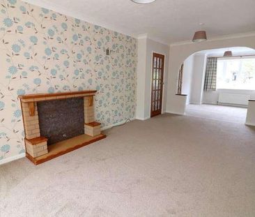 Dunstall Road, Barton Le Clay, Bedfordshire, MK45 - Photo 2