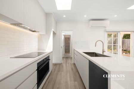 124 Lord Street, Richmond VIC 3121 - House For Rent | Domain - Photo 4