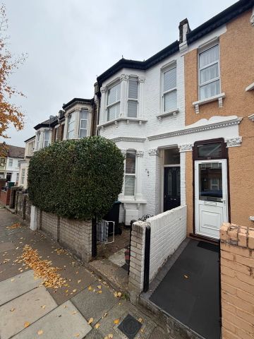 3 Bed Terraced House, Huddlestone Road, NW2 - Photo 4