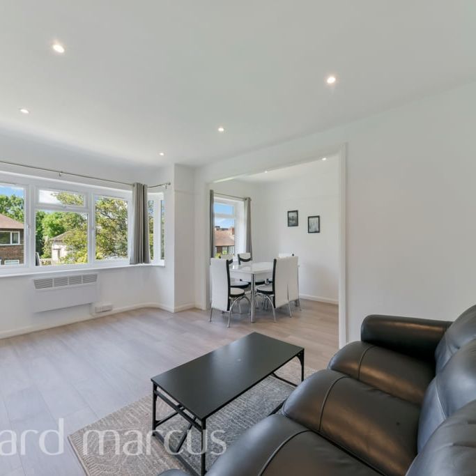 Cavendish Avenue, London - Photo 1