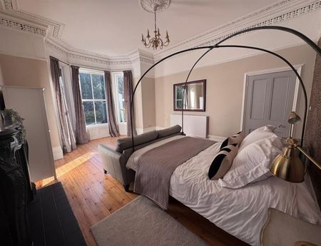 2 Bedroom Apartment Available Arranging tenancy - Photo 5