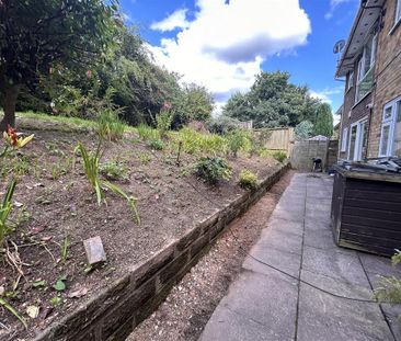 2 bedroom maisonette to rent - Photo 4