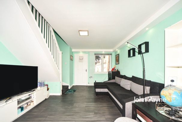 Tynemouth Road, London, SE18 - Photo 1