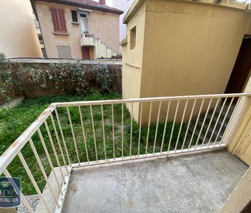 Location Appartement 3 pièces 52m² TOULON 83200 - Photo 6