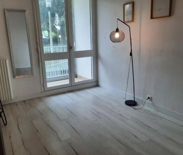 Louer appartement 4 pièces de 62 m² - Photo 4