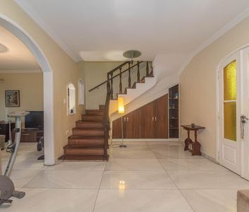 Casa para alugar com 114m², 3 quartos e 2 vagas - Foto 1