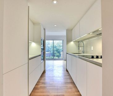 3195 Van Horne Avenue - Photo 2