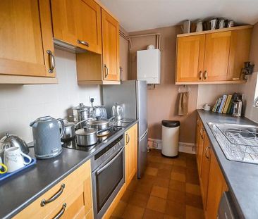3 bedroom townhouse to rent - Photo 5
