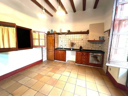 Barcelona, Catalonia 08350 - Photo 2