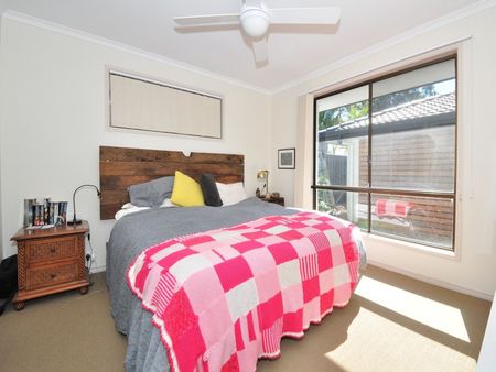 Renovated 3 Bedroom Duplex in Pottsville Waters - Photo 5