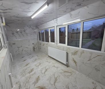 3 Bed Semi-Detached House, Bromford Crescent, B24 - Photo 6