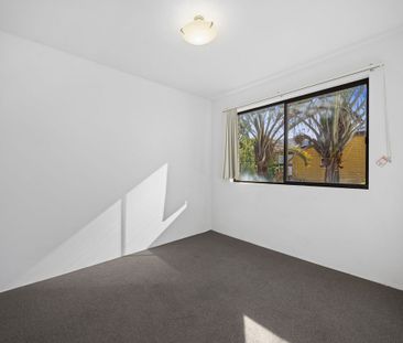 4/16 Norman Street, Southport QLD 4215 - Apartment For Rent | Domain - Photo 3