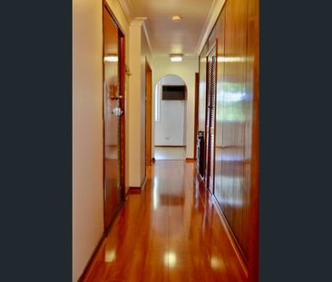 2 Lukes Lane, Baulkham Hills, NSW 2153 - Photo 5