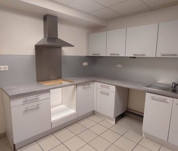 Location appartement 4 pièces 87.78 m² à Meximieux (01800) - Photo 4