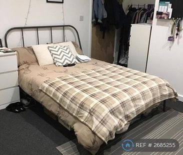 8 bedroom terraced house to rent - Photo 2