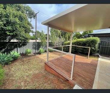 Lovely 3 Bedroom Home - Photo 5