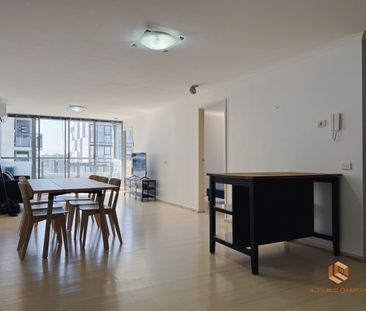 West Melbourne - Photo 3