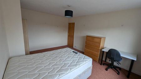 5 bedroom house to rent - Photo 3