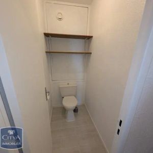 Appartement à louer 2 pièces 51.6m² - Photo 2