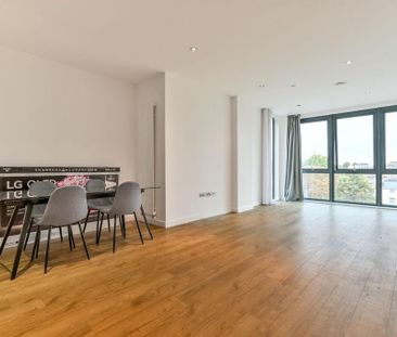 2 bedroom flat to rent - Photo 3