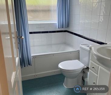 3 bedroom maisonette to rent - Photo 6